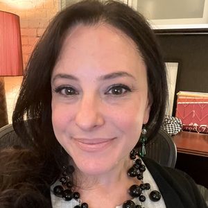 Meet your Posher, Robbyn